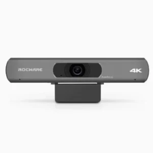 מצלמת רשת אפורה עם לוגו ROCHARE, עדשה מרכזית, כיתוב Autofocus ו-4K, ומתקן תלייה שחור מובנה